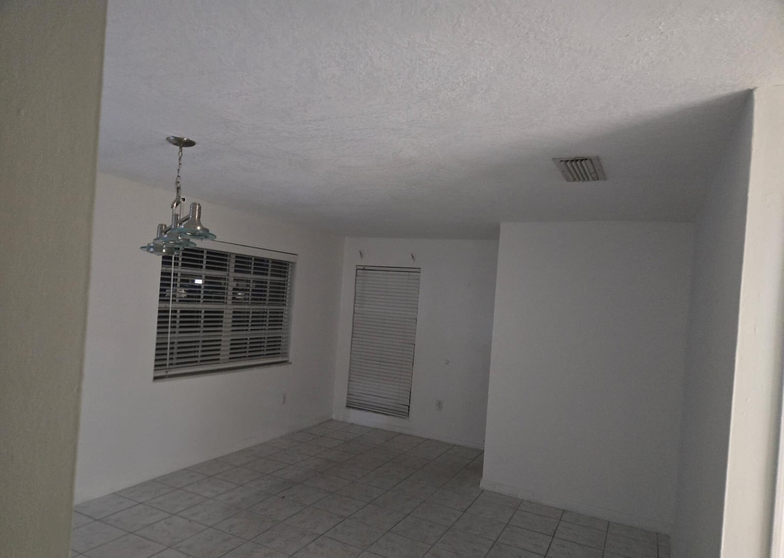 11302 SW 7th Street — photo 4