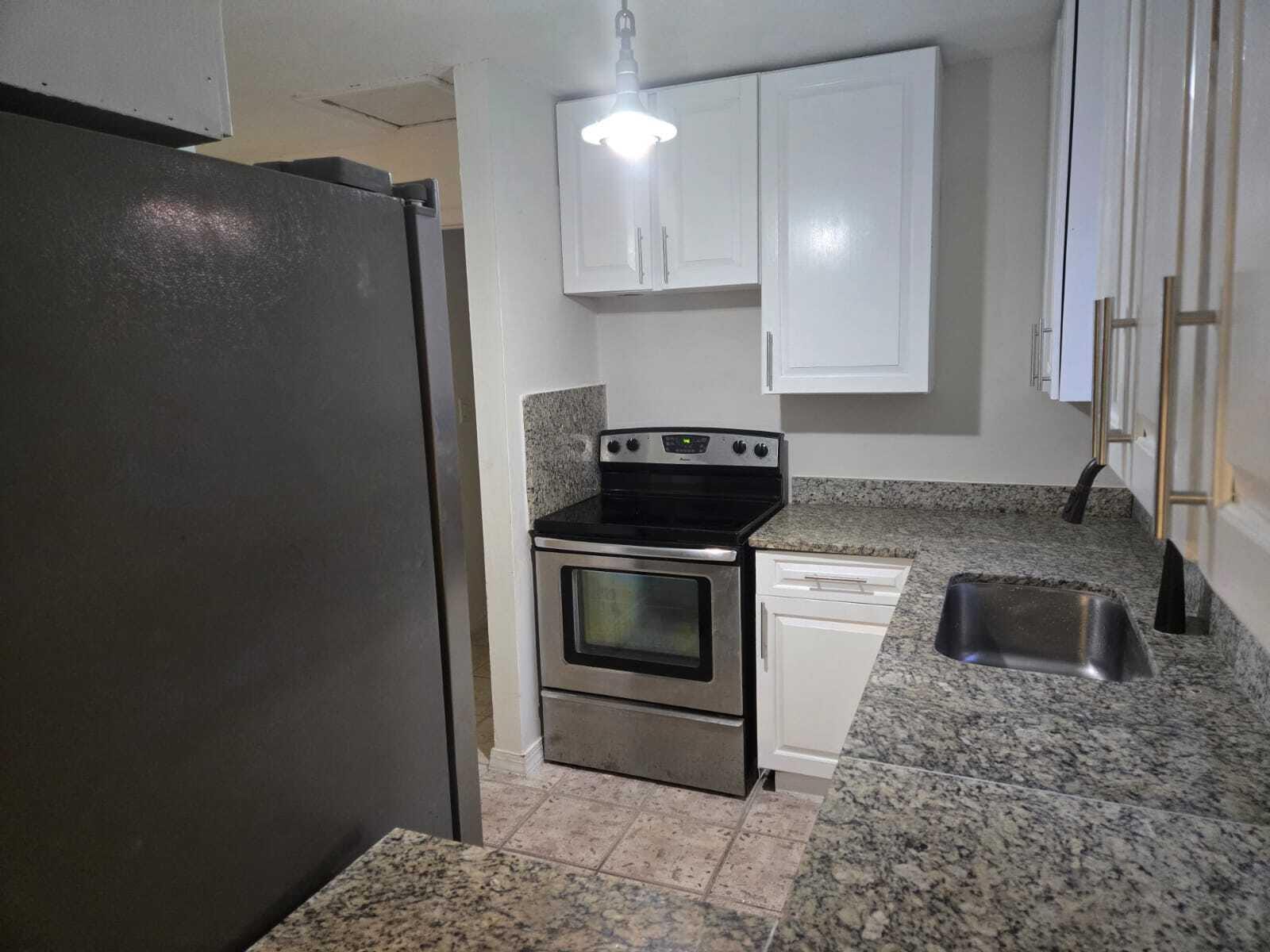 11302 SW 7th Street — photo 7