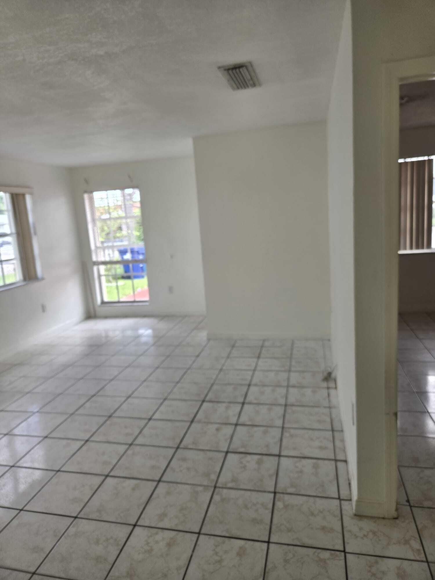 11302 SW 7th Street — photo 9