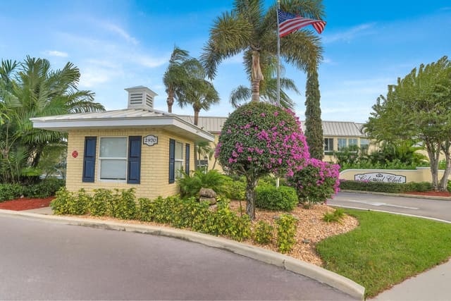 32 Colonial Club Drive 203, Boynton Beach, FL 33435