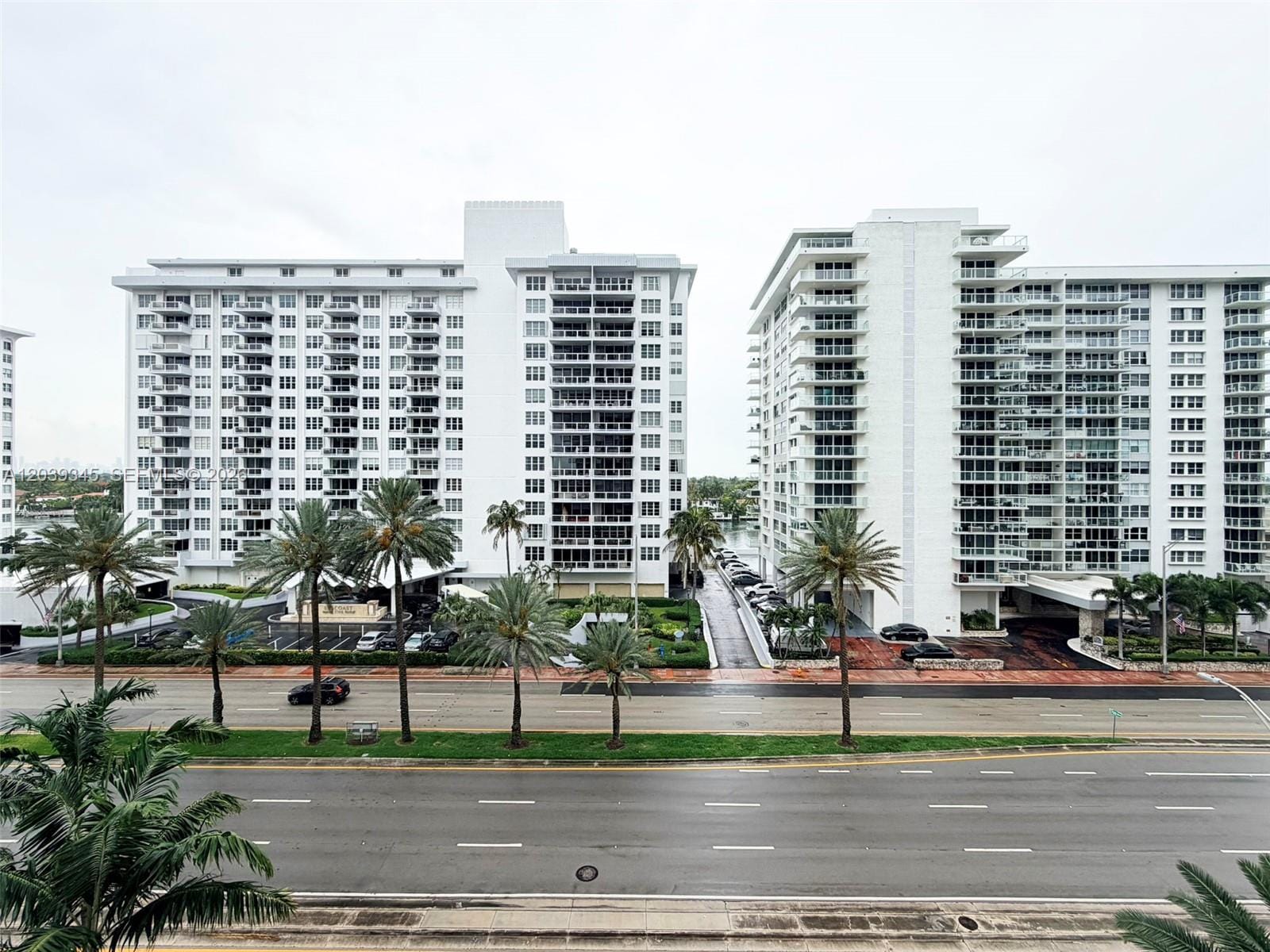 5757 Collins Avenue 702, Miami Beach, FL 33140 photo 2