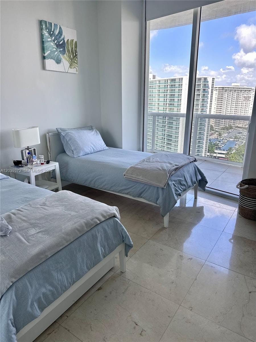 15811 Collins Avenue 1505 — photo 9