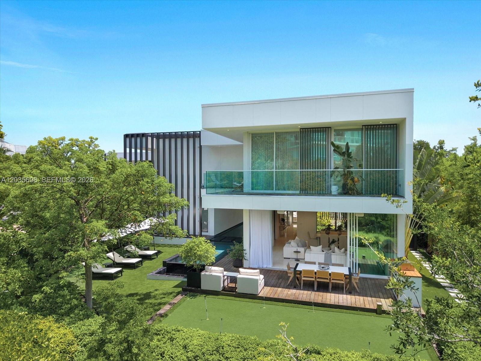 810 W 47 Court, Miami Beach, FL 33140, Miami Beach