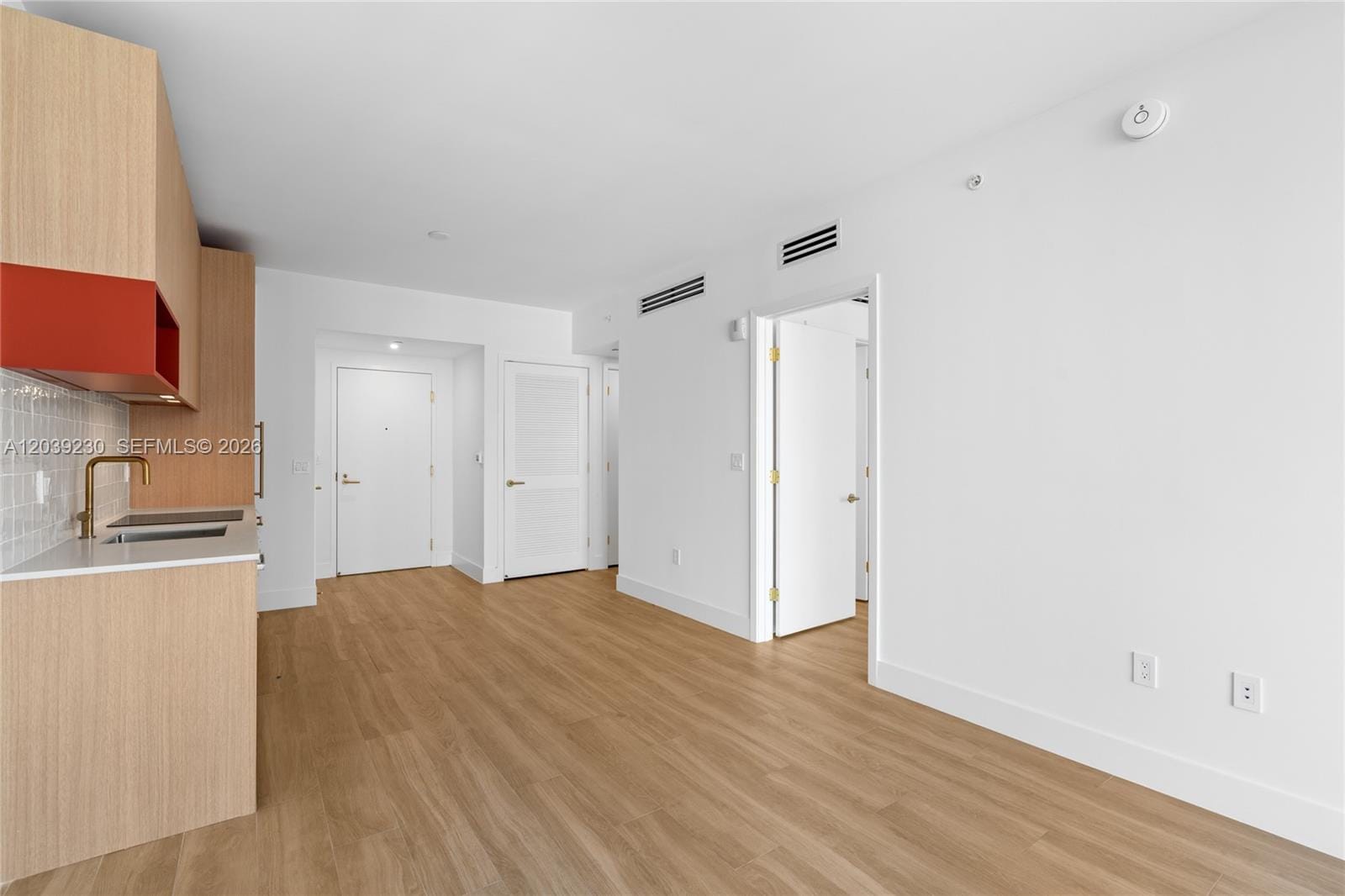 90 NE 32nd Street 1009 — photo 7