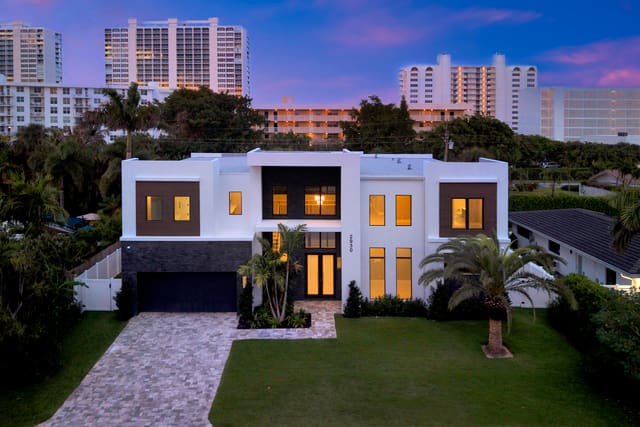 2930 Cadiz Road, Boca Raton, FL 33432