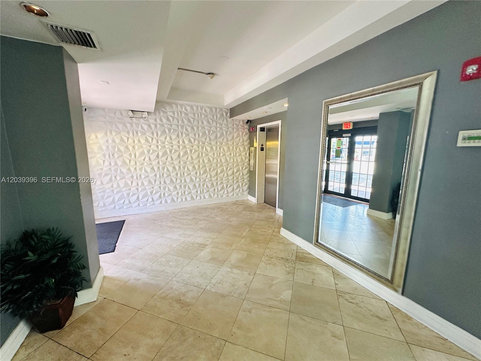 710 Washington Avenue 319, Miami Beach, FL 33139 photo 17