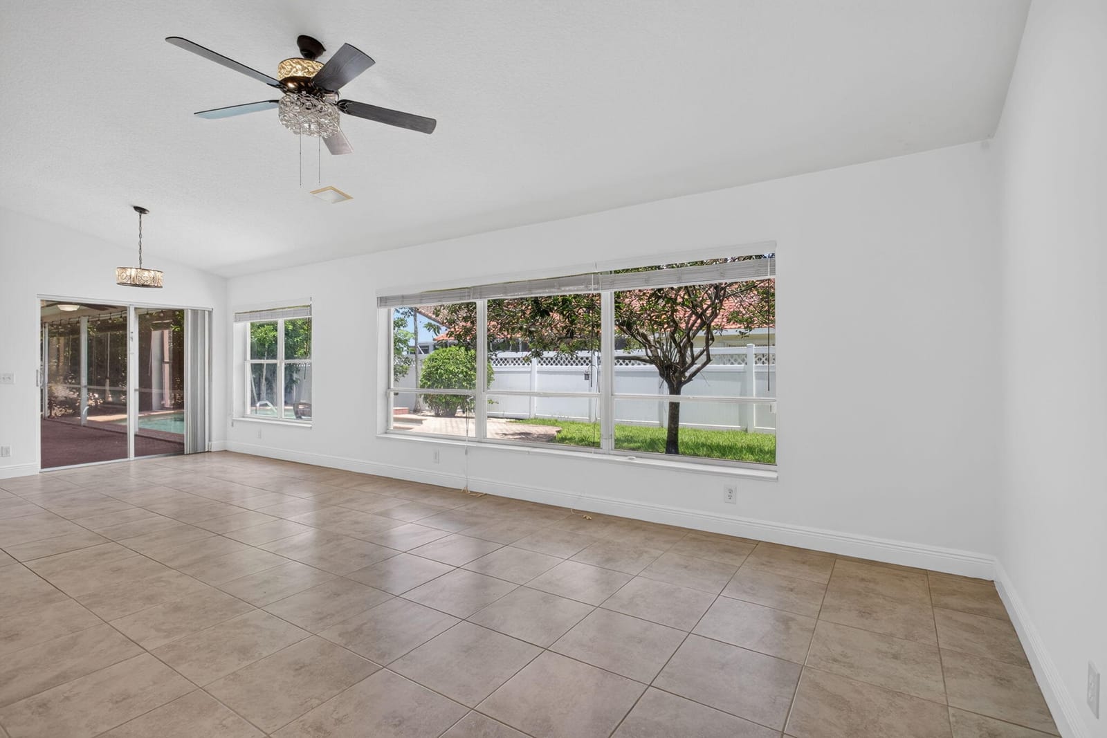 9175 NW 41st Manor — photo 9