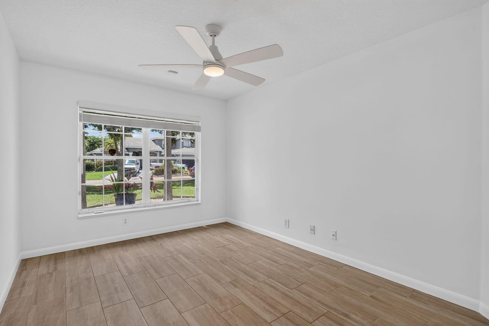 9175 NW 41st Manor, Coral Springs, FL 33065 photo 14