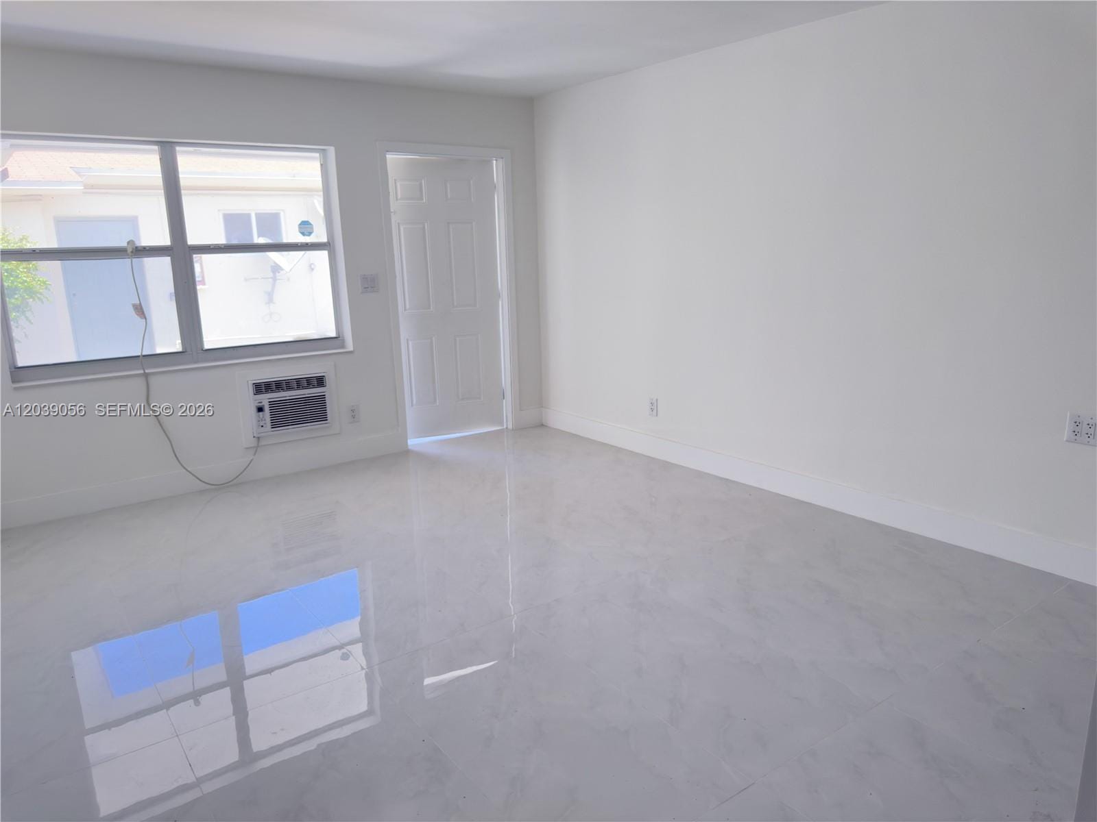 2191 NE 167th Street 5 — photo 9
