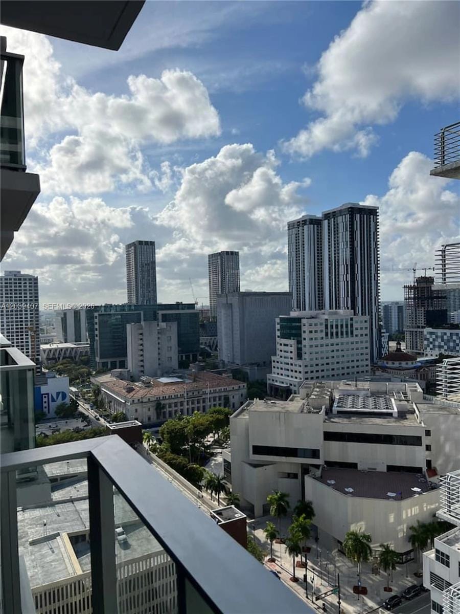 227 NE 2nd Street 2308, Miami, FL 33132 photo 13