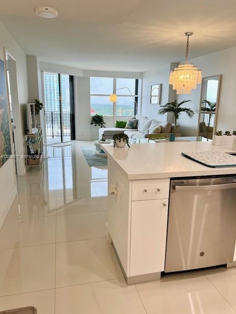 1901 Brickell Avenue B2405, Miami, FL 33129, Miami
