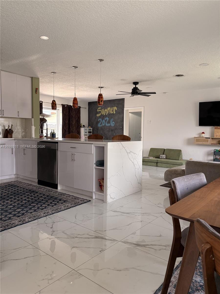 4401 NW 8th Street — photo 7