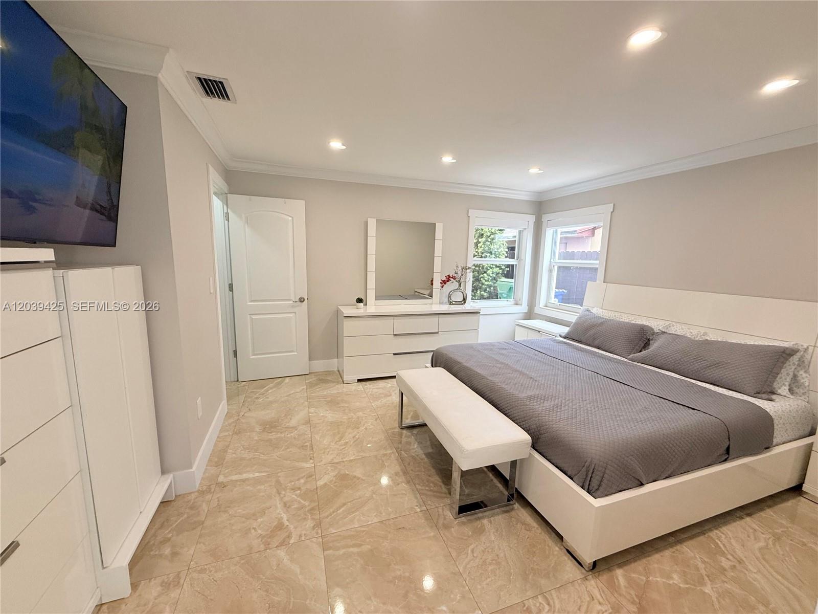 19331 NW 57th Court, Miami, FL 33015 photo 24