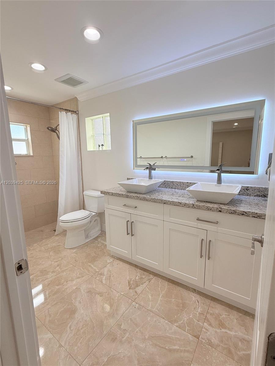 19331 NW 57th Court, Miami, FL 33015 photo 26