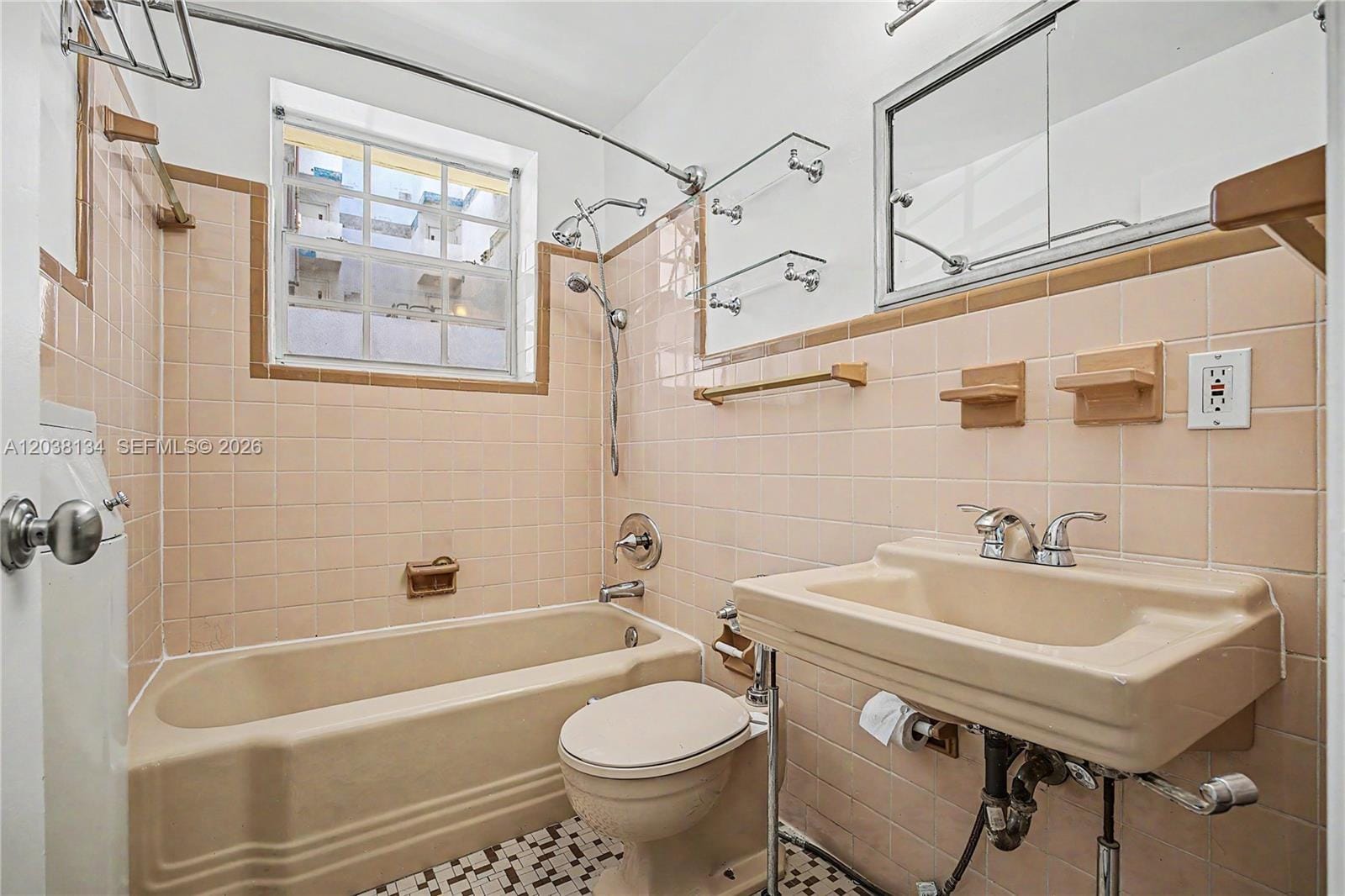 1751 Washington Avenue 1F, Miami Beach, FL 33139 photo 14