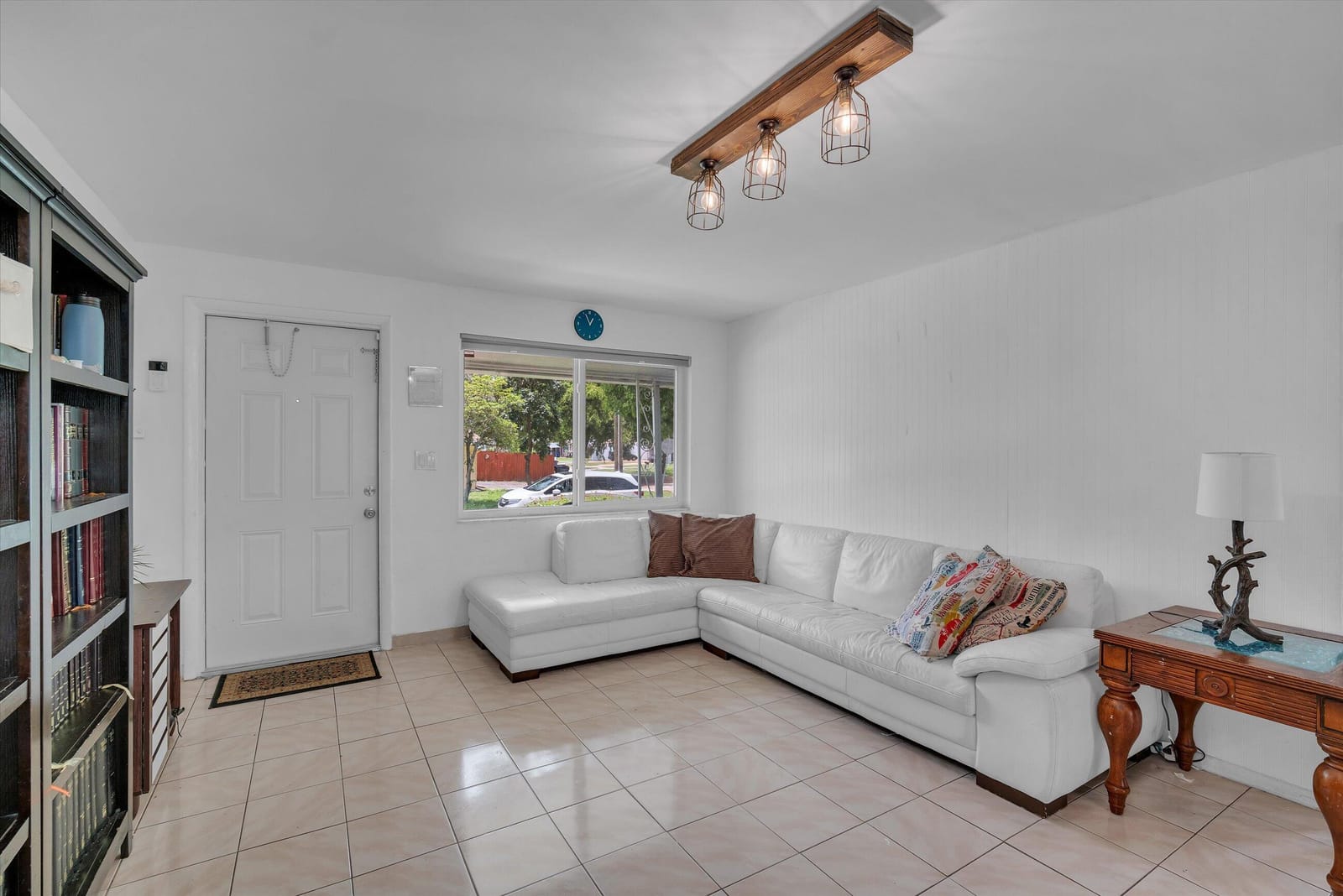 7321 Cody Street — photo 4