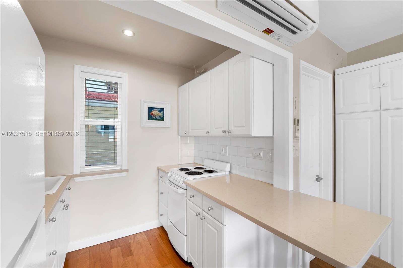 336 Arthur Street 118, Hollywood, FL 33019 photo 21
