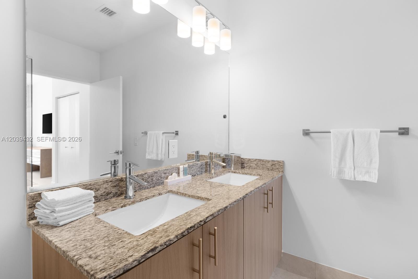 5350 NW 84th Avenue 2007, Doral, FL 33166 photo 17