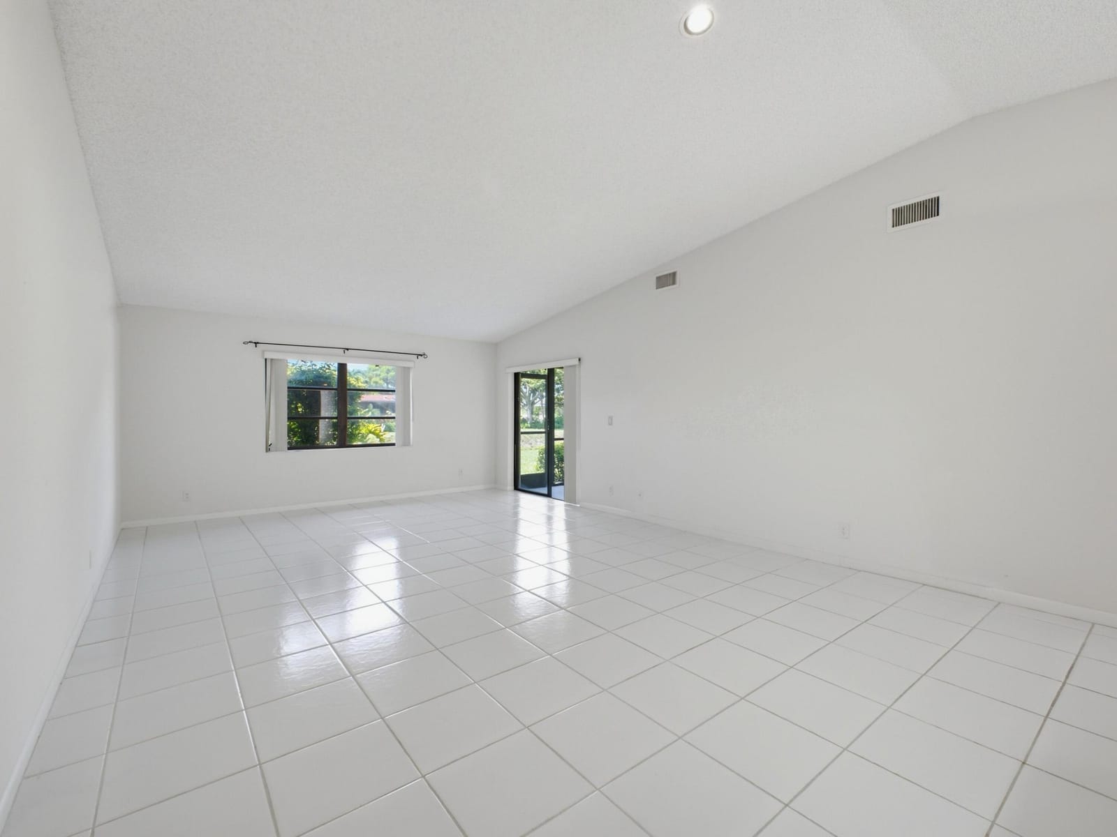 6200 Kings Gate Circle, Delray Beach, FL 33484 photo 12
