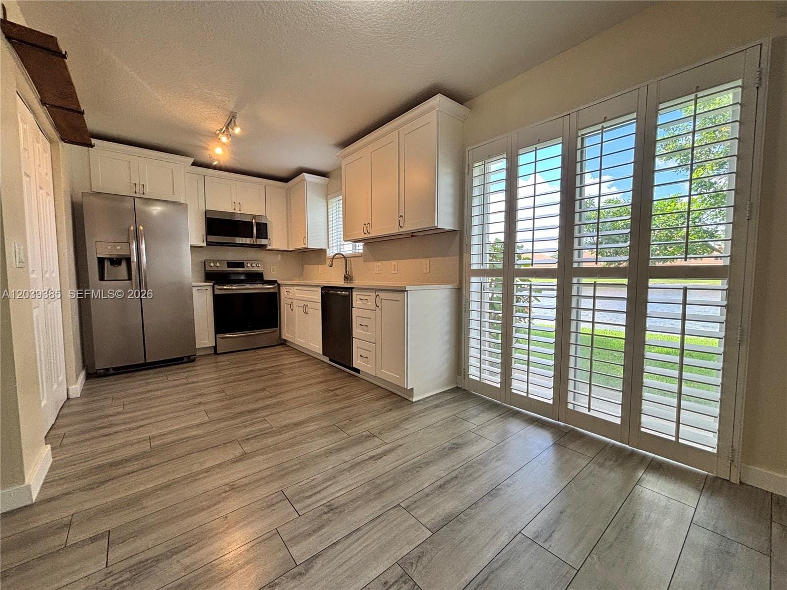 3486 Briar Bay Boulevard 101, West Palm Beach, FL 33411 photo 5