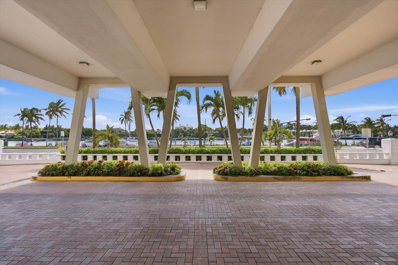 4747 Collins Avenue 1109, Miami Beach, FL 33140 photo 25
