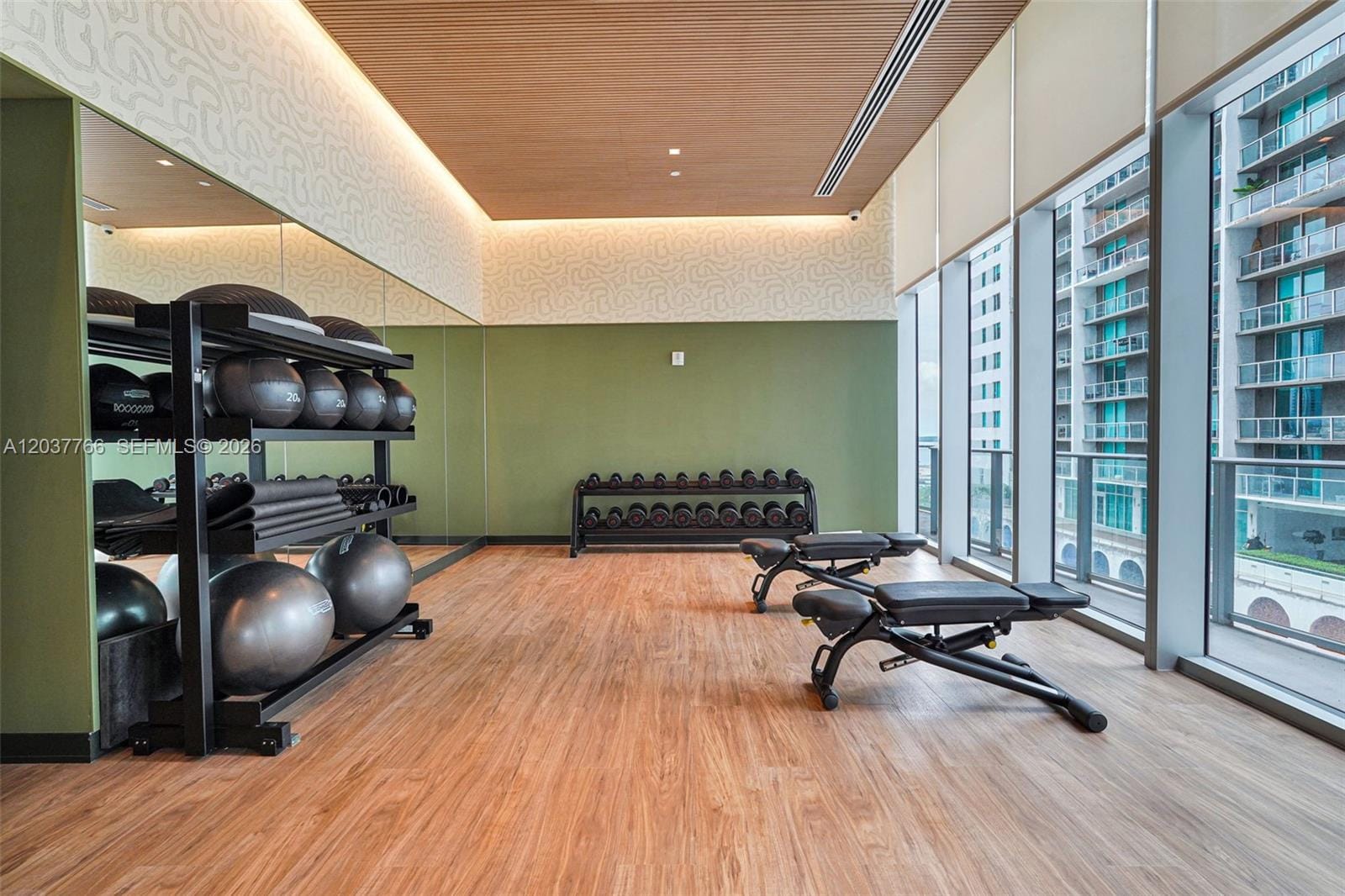 77 SE 5th Street 3714, Miami, FL 33131 photo 24