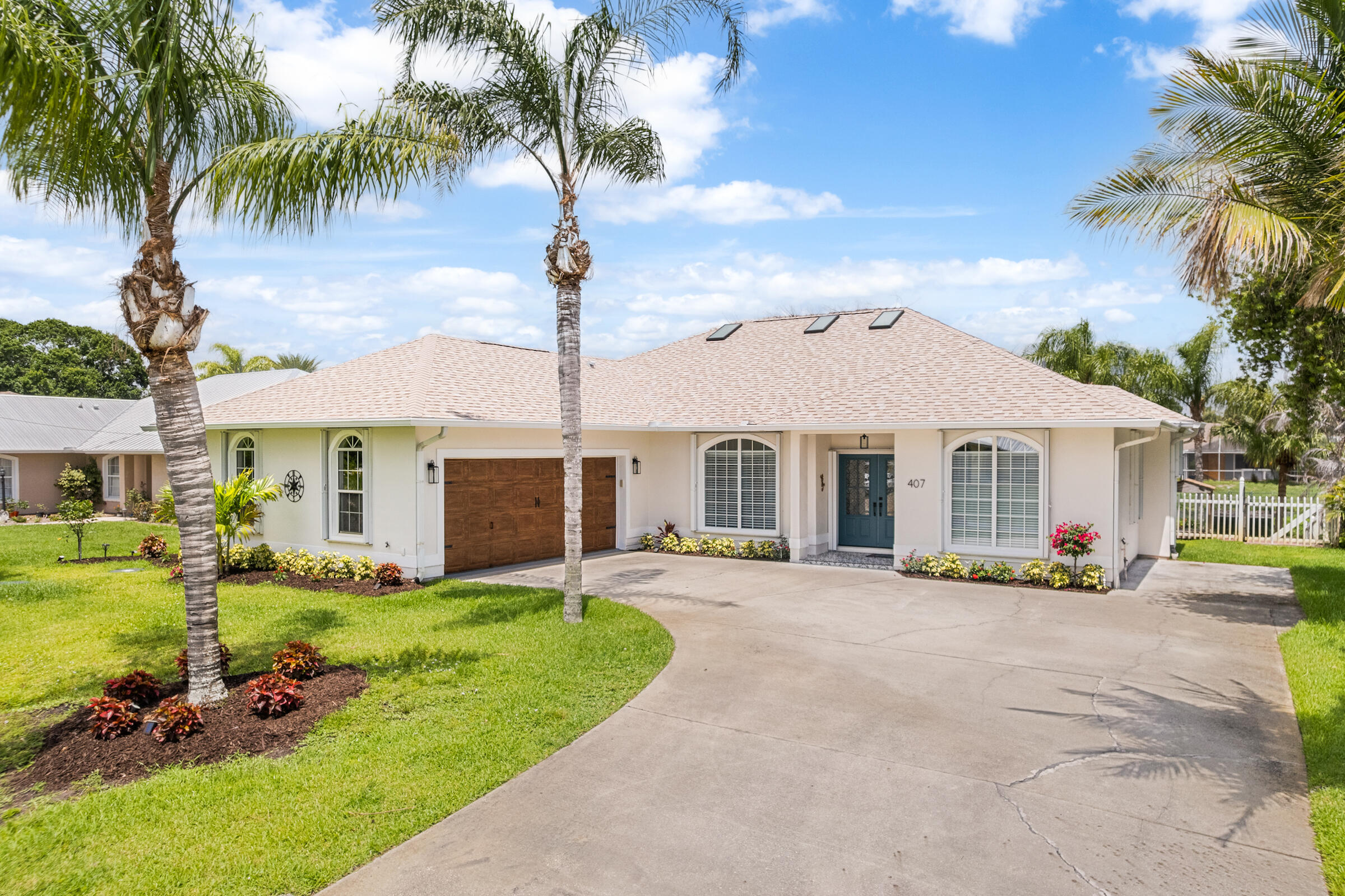 407 Joy Haven Drive, Sebastian, FL 32958 photo 2