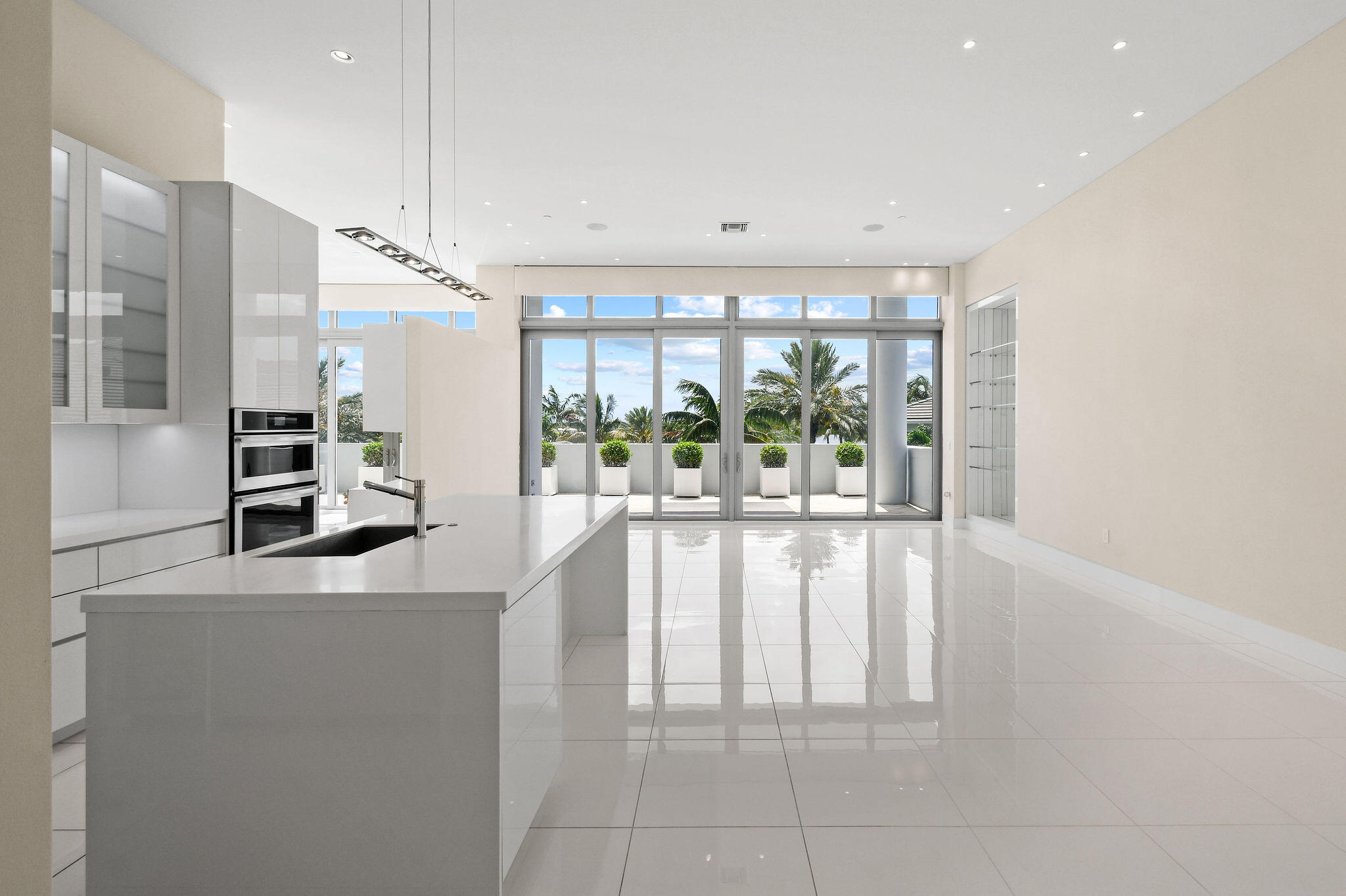 2 Water Club Way 301, North Palm Beach, FL 33408, North Palm Beach