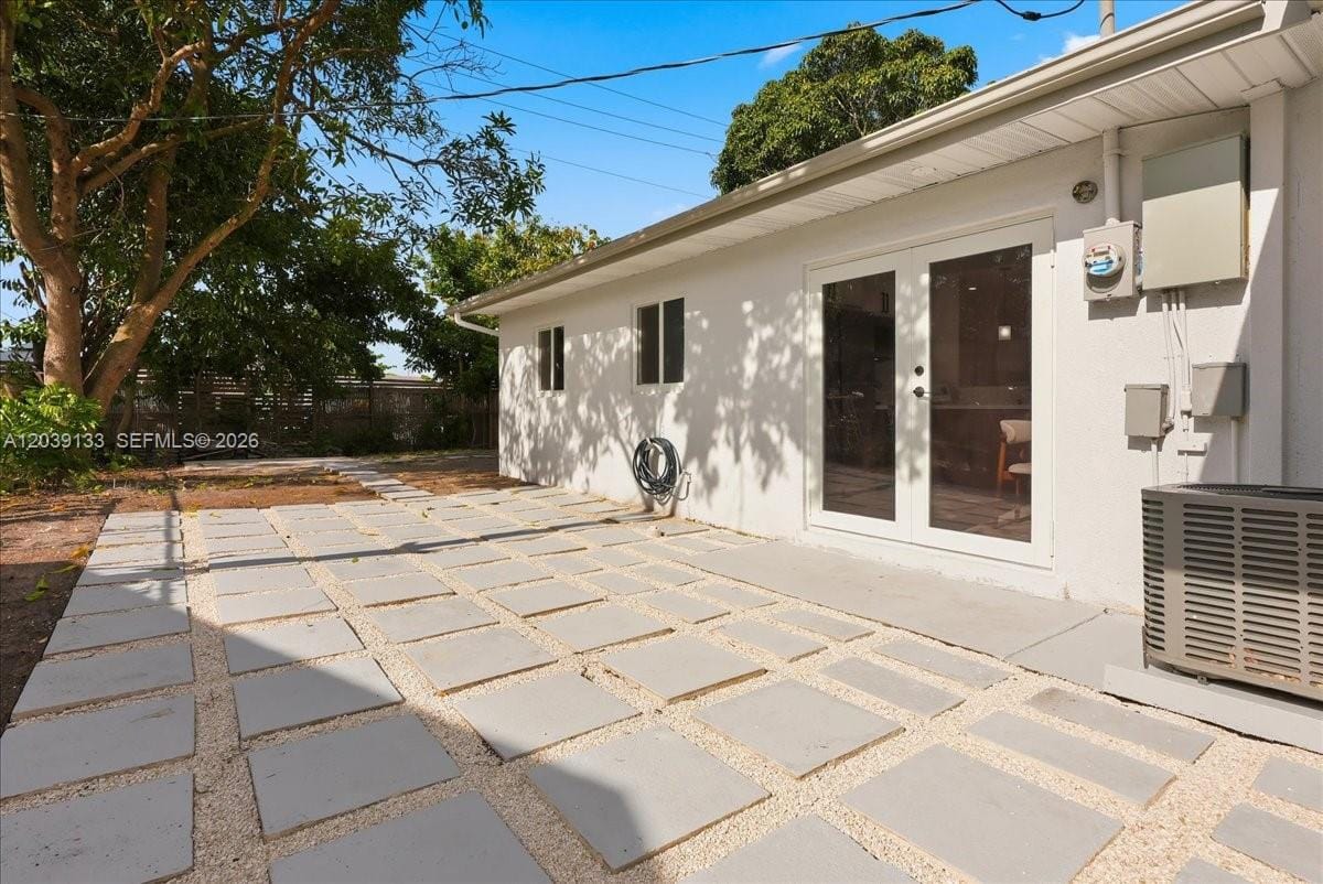 4410 NE 3rd Avenue, Deerfield Beach, FL 33064 photo 24