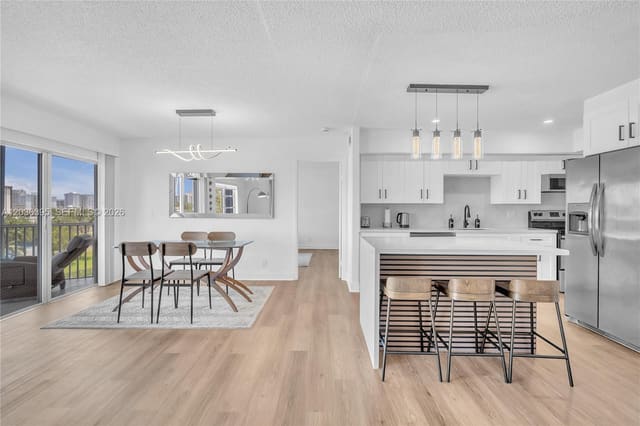 200 Diplomat Parkway 626, Fairways Riviera, Hallandale Beach, FL