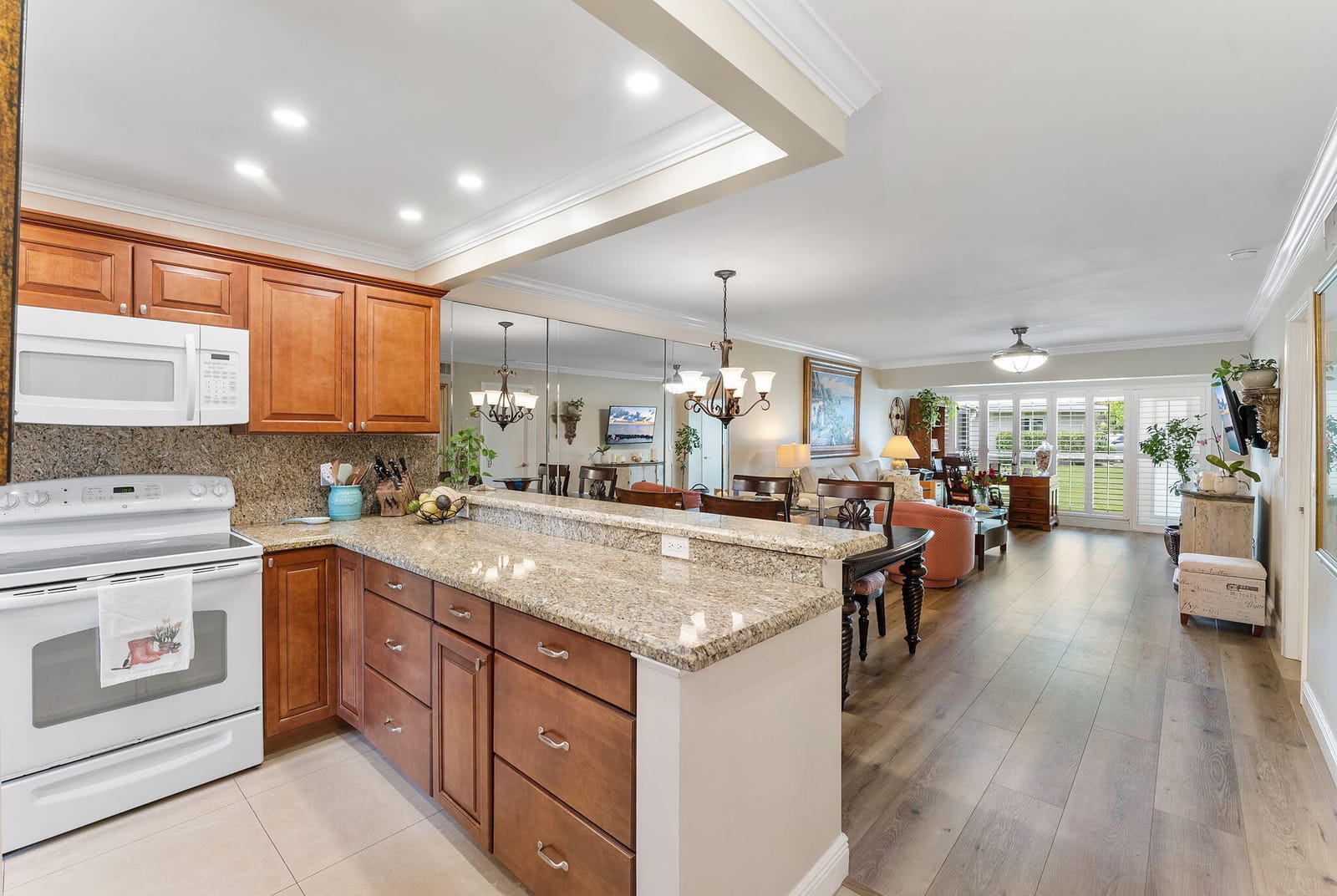1041 Orange Terrace 104, Delray Beach, FL 33445 photo 14