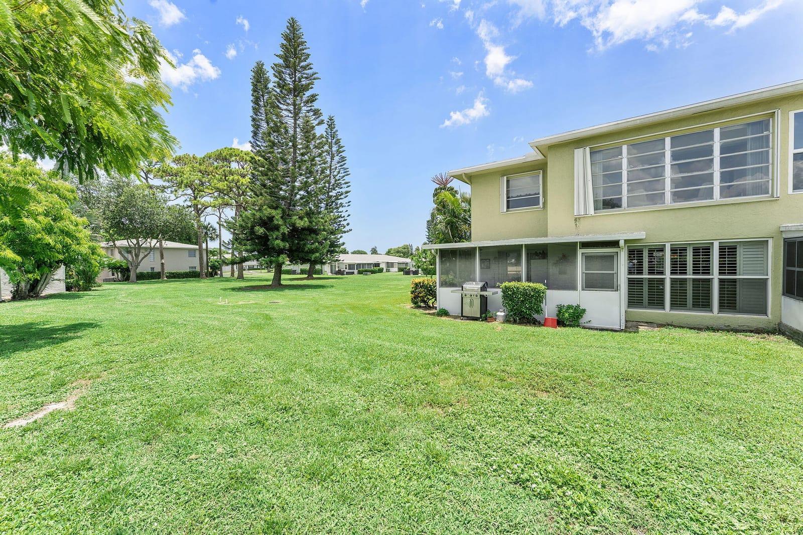 1041 Orange Terrace 104, Delray Beach, FL 33445 photo 28