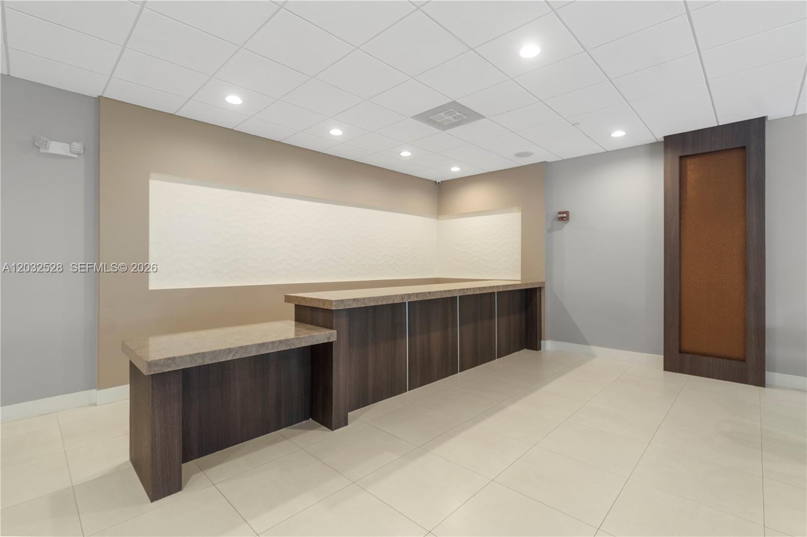 3675 N Country Club Drive 1406 — photo 11