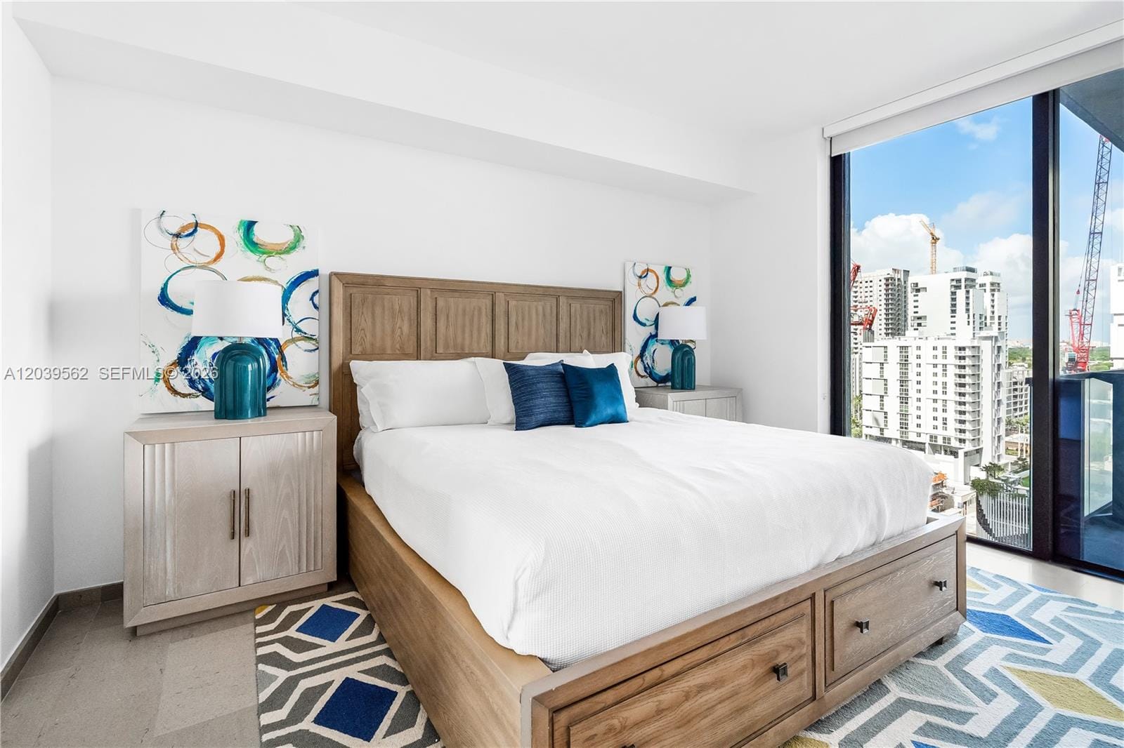 88 SW 7th Street 1006, Miami, FL 33130 photo 13
