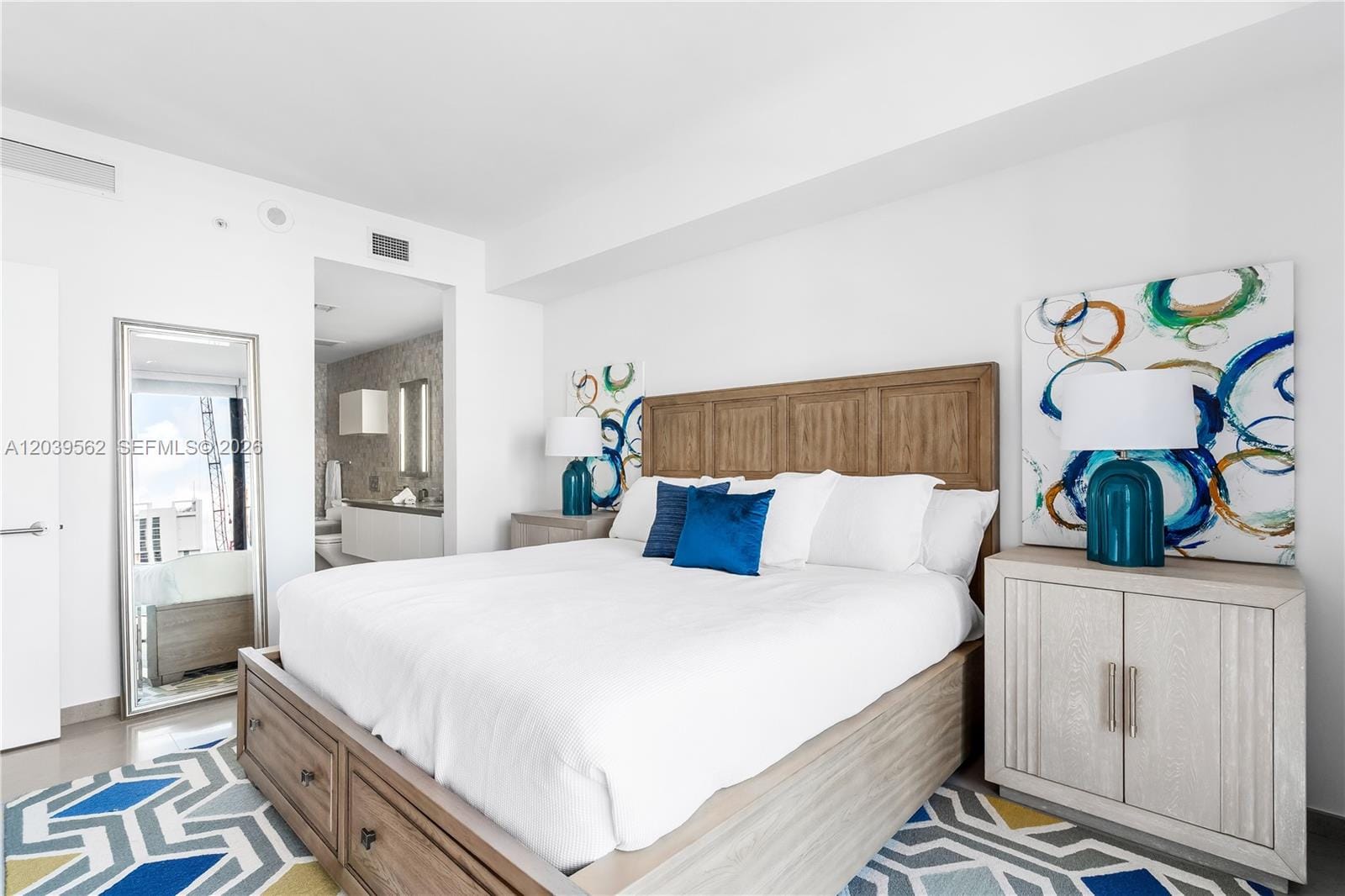 88 SW 7th Street 1006, Miami, FL 33130 photo 15