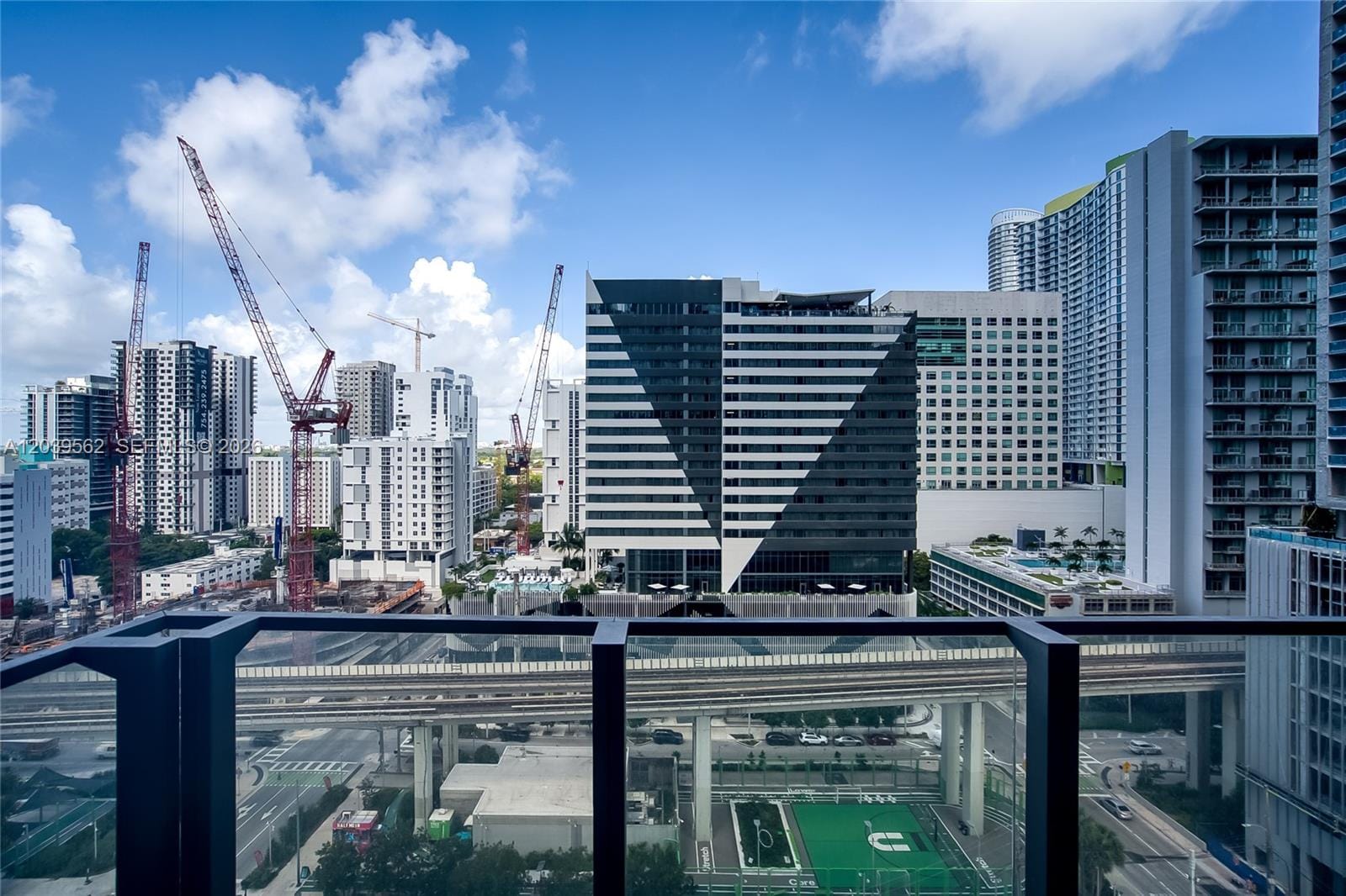 88 SW 7th Street 1006, Miami, FL 33130 photo 25