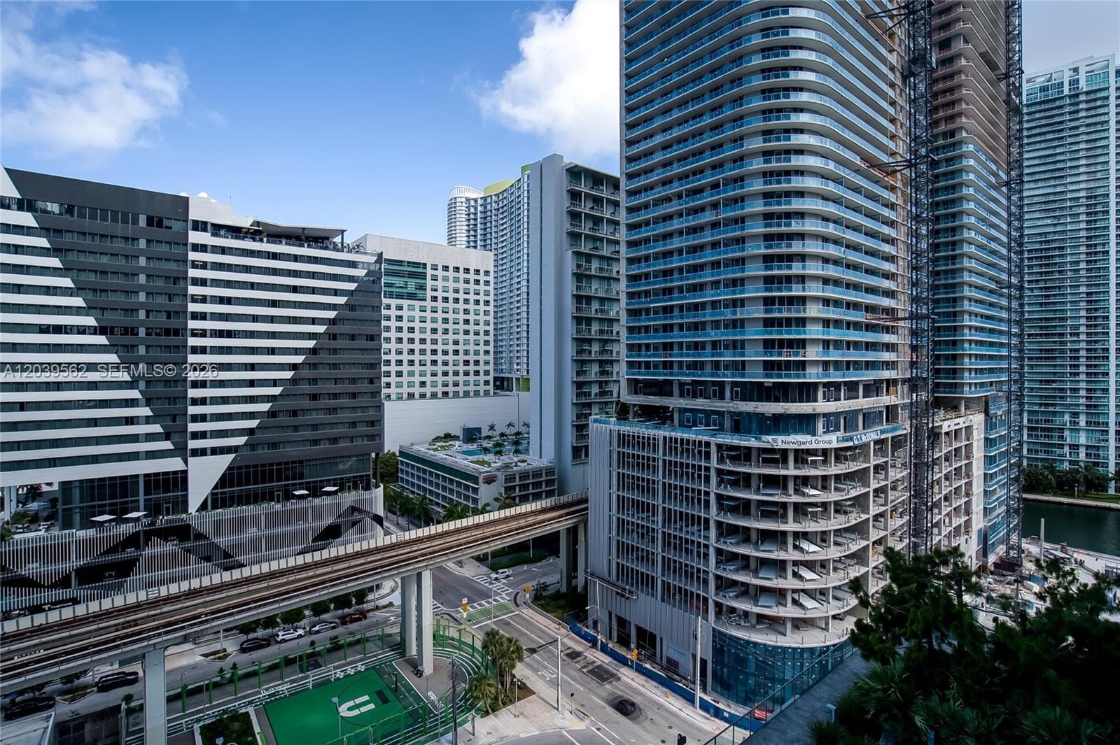 88 SW 7th Street 1006, Miami, FL 33130 photo 28