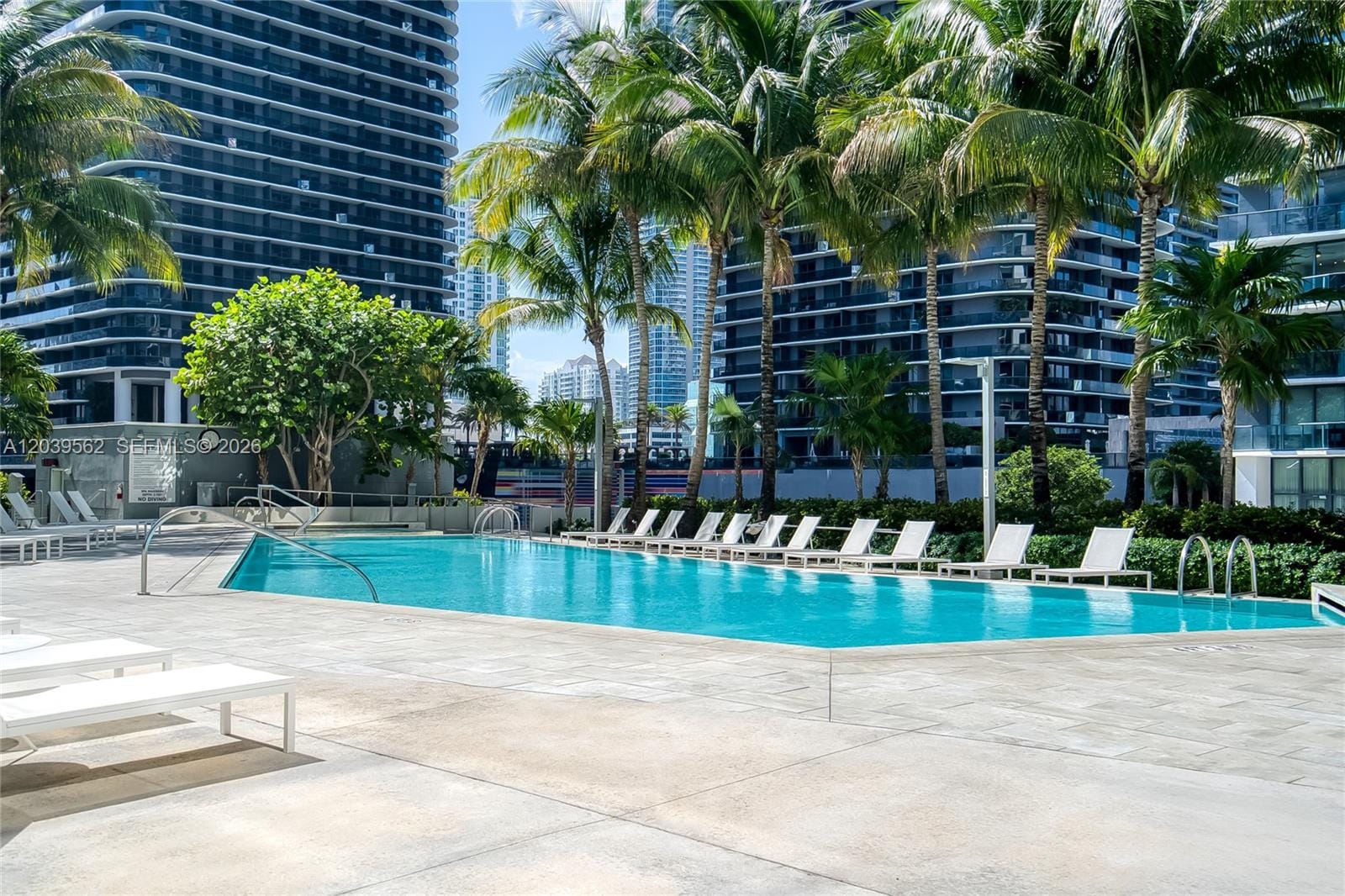 88 SW 7th Street 1006, Miami, FL 33130 photo 29
