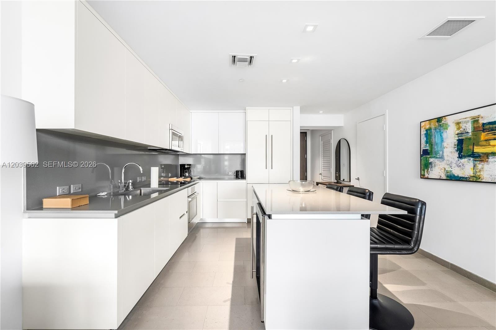 88 SW 7th Street 1006 — photo 5