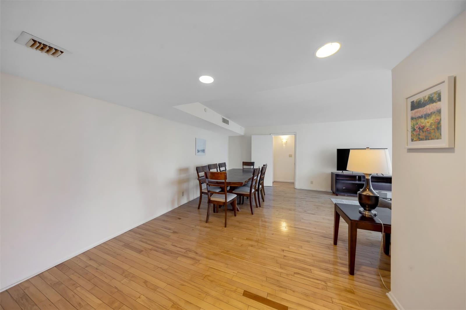 18181 NE 31st Court 804 — photo 4