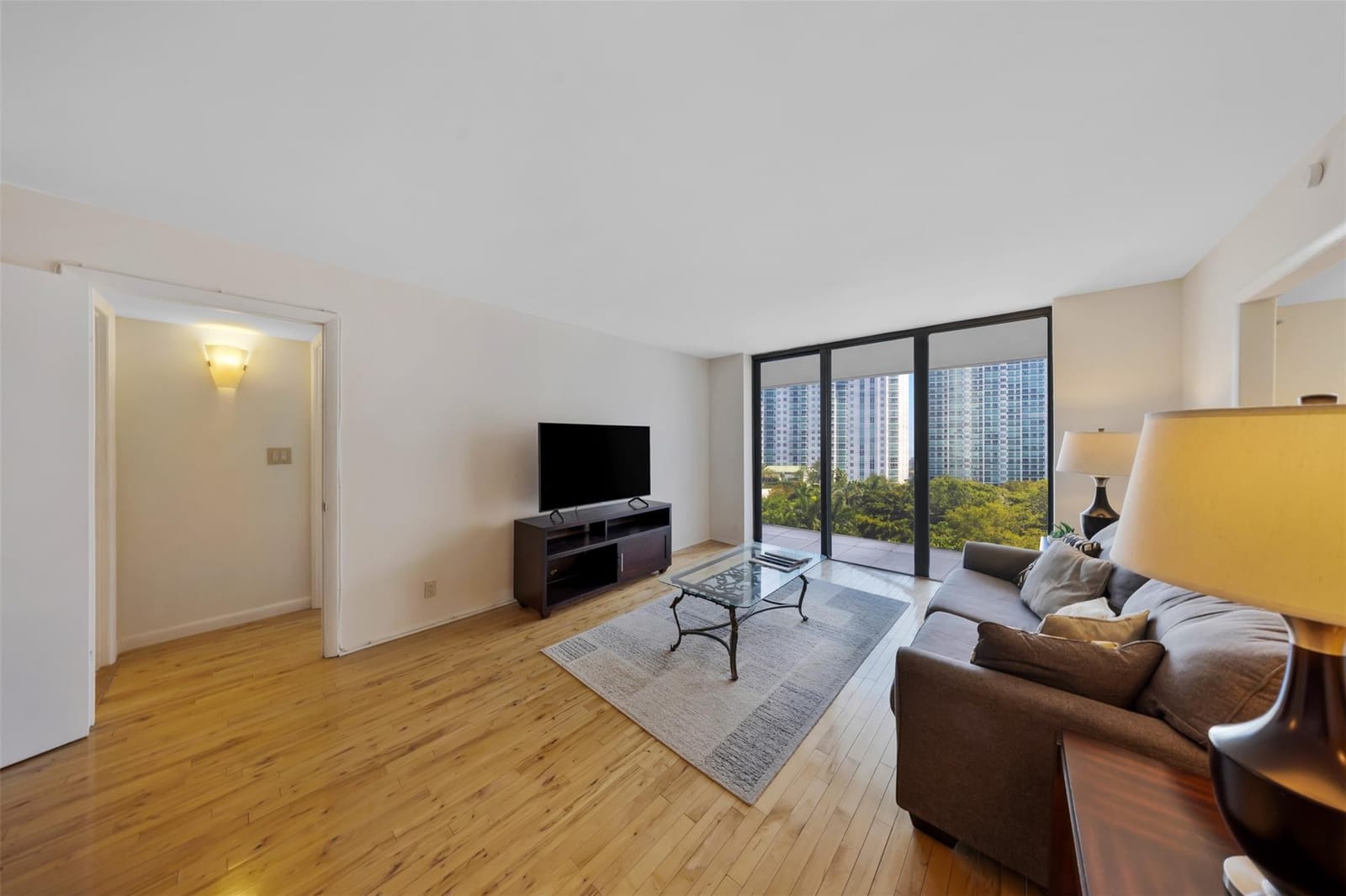 18181 NE 31st Court 804 — photo 5