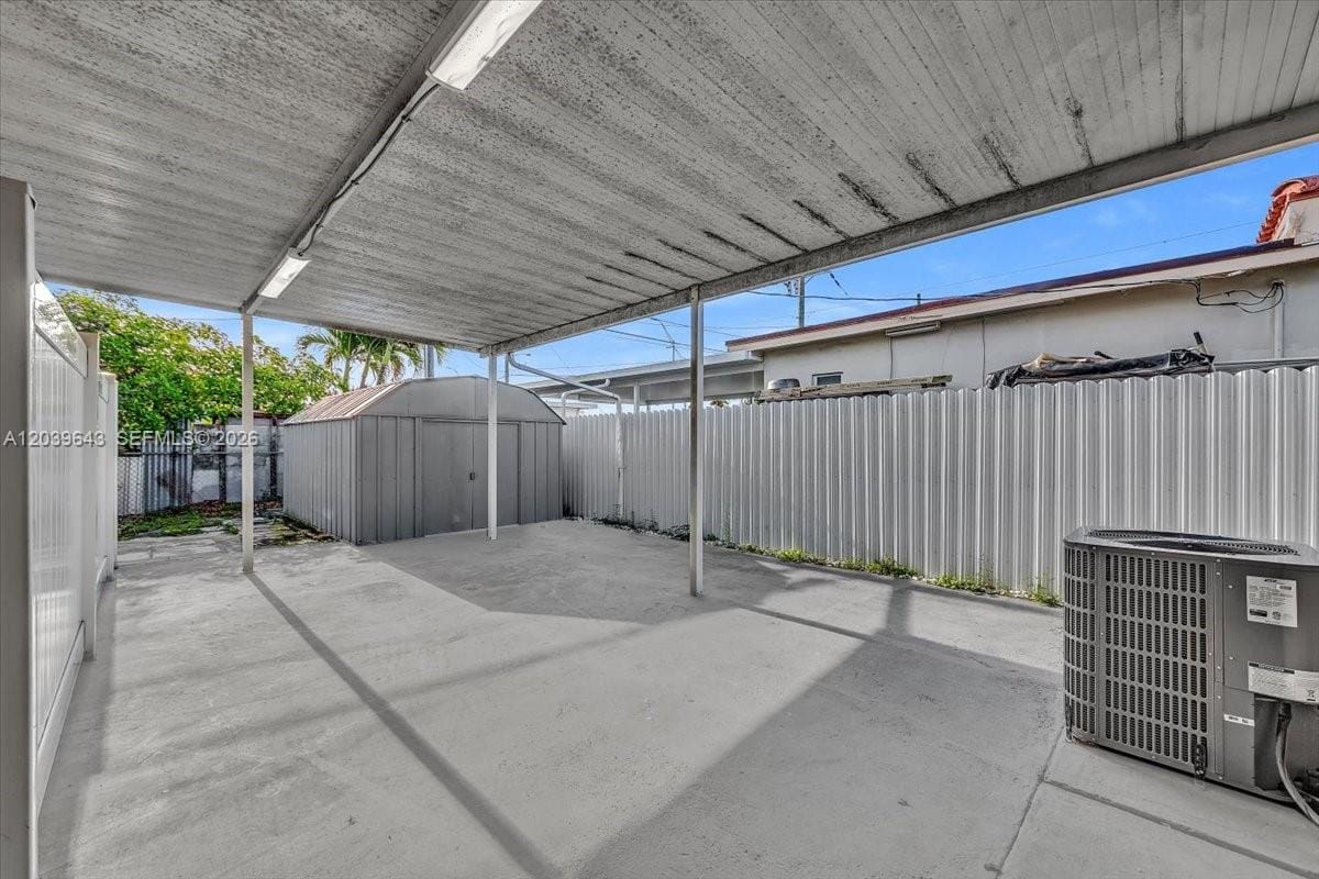 4719 E 8th Court, Hialeah, FL 33013 photo 22