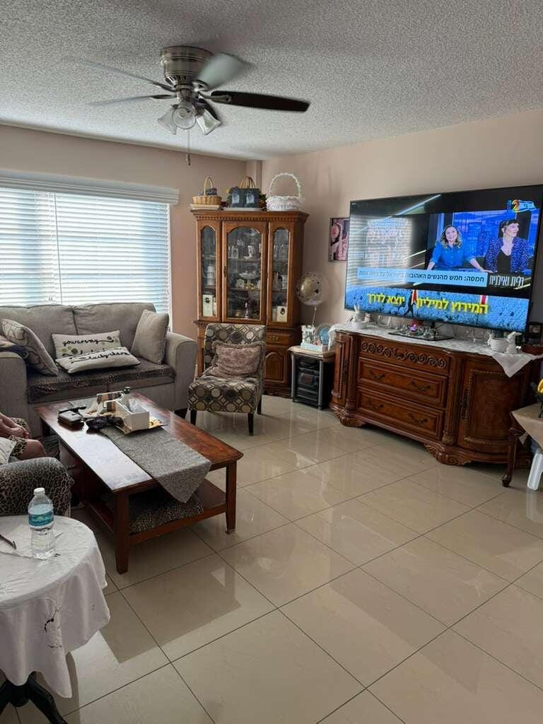 4164 Inverrary Drive 302 — photo 12