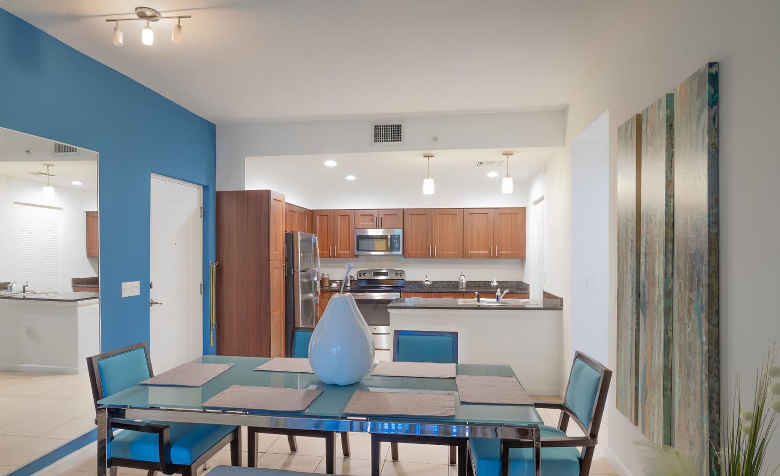 1517 Cameron Samuel Lane — photo 4
