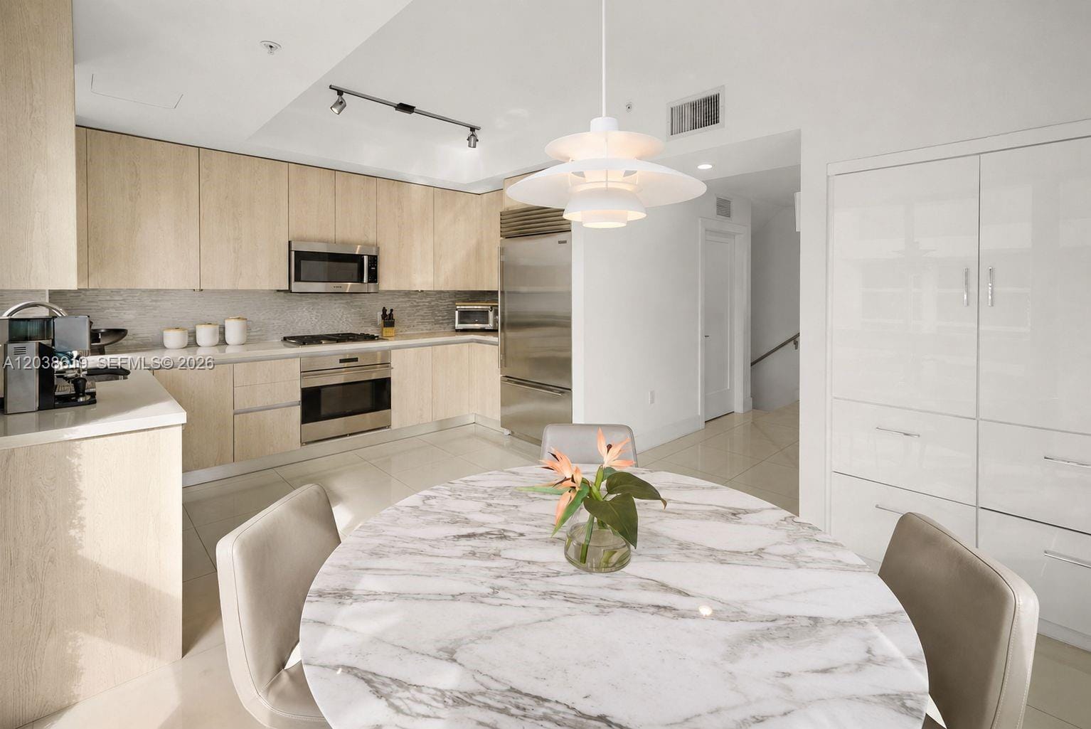 39 N Shore Drive — photo 8