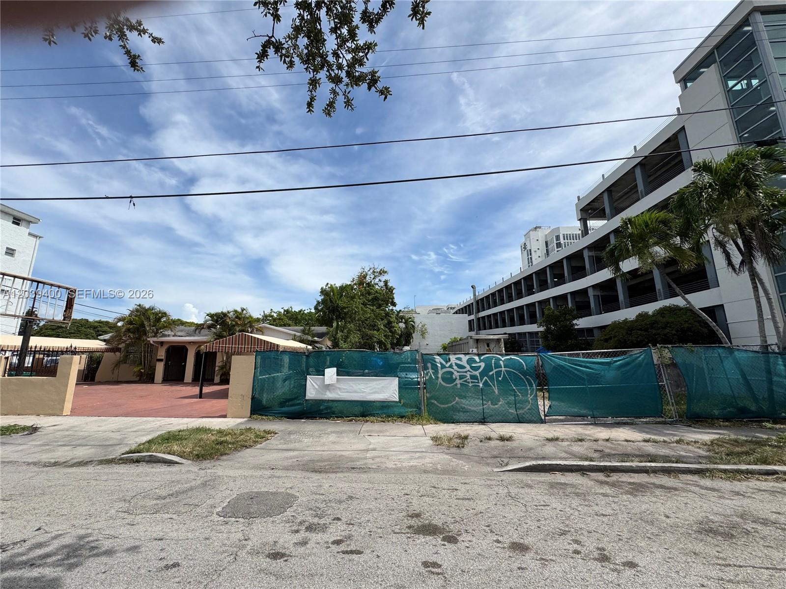 2524 SW 6th Street, Miami, FL 33135, Miami