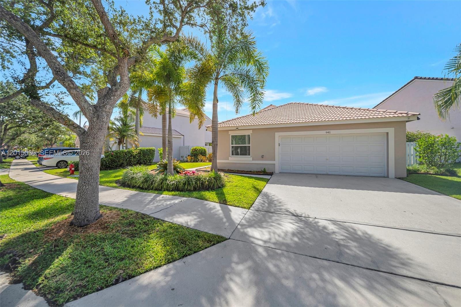 941 Briar Ridge Road, Weston, FL 33327 photo 2