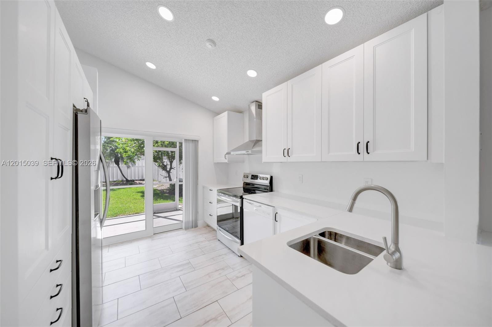 941 Briar Ridge Road, Weston, FL 33327 photo 8