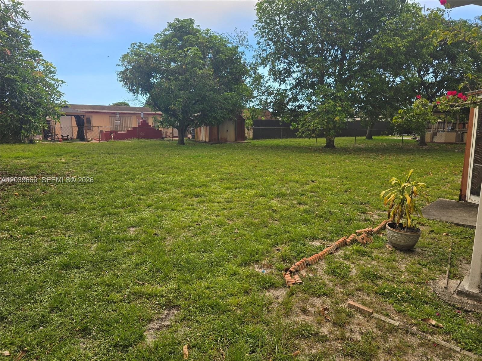19211 NW 52, Miami Gardens, FL 33055 photo 2