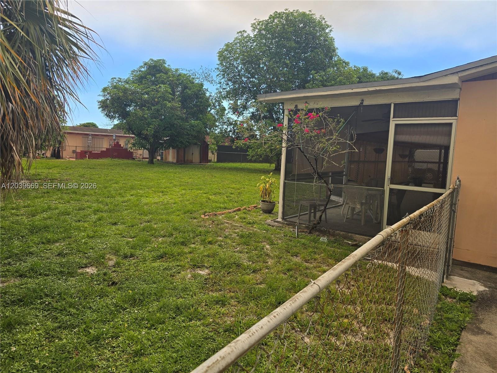 19211 NW 52, Miami Gardens, FL 33055 photo 4